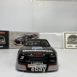 Dale Earnhardt/Jeff Gordon Action Collectibles Dupont Nascar lot of 2 MP6 MP128