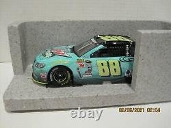 Dale Earnhardt Jr 2015 #88 Mountain Dew Baja Blast 1/24