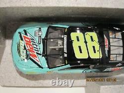 Dale Earnhardt Jr 2015 #88 Mountain Dew Baja Blast 1/24