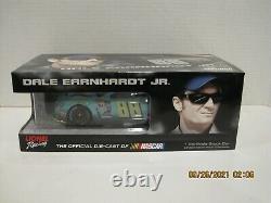 Dale Earnhardt Jr 2015 #88 Mountain Dew Baja Blast 1/24