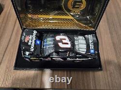 Dale Earnhardt Last Ride Goodwrench 2001 1/24 Action Elite Diecast Car 1-2496
