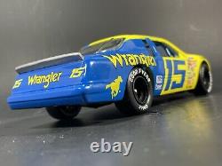 Dale Earnhardt Sr #15 Wrangler 1983 Ford Thunderbird Action NASCAR 1/24 Die-Cast