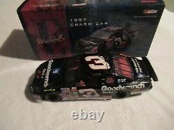 Dale Earnhardt Sr Action 1/24 1997 Crash Car Raced Version