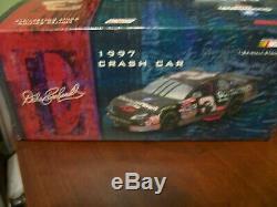 Dale Earnhardt Sr Crash Car #3 Goodwrench 1997 Daytona 1/24 NASCAR Diecast