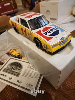 Darrell Waltrip #11 Pepsi / Burger King 1983 Monte Carlo 124 Action Diecast NIB