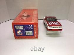 Darrell Waltrip Nascar Diecast #11 Budweiser 1985 Monte Carlo 1/24 Action Hoto