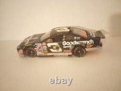 Elite Dale Earnhardt #3 Goodwrench Raced Version 1997 Monte Carlo Crash Car