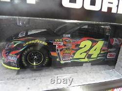 Jeff Gordon 2015 Axalta 1/24 Scale Action Nascar Diecast