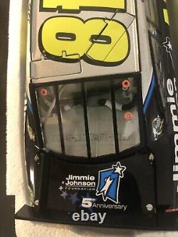 Jimmie Johnson autographed 124 scale diecast Foundation Lowes 1 of 200 Nascar