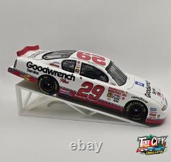 Kevin Harvick #29 2001/2002 NASCAR 124 Diecast Car Lot