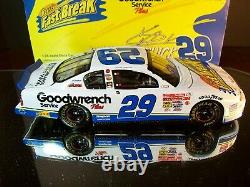 Kevin Harvick #29 GM Goodwrench Fastbreak Rookie 2001 Chevrolet Monte Carlo 3504