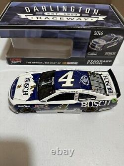 Kevin Harvick #4 Busch Darlington 2016 Chevrolet SS 1/24 Diecast