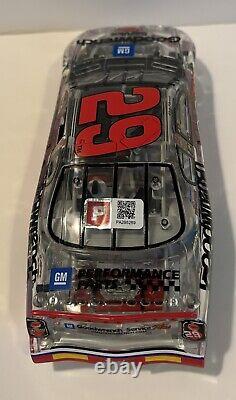 Kevin Harvick SIGNED 2001 NASCAR #29 GM Goodwrench 124 Scale CLEAR Diecast