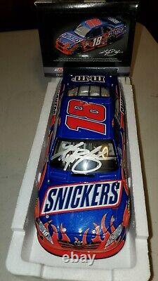 Kyle Busch #18 Autographed 2011 Snickers Camry Diecast C181821SNKB