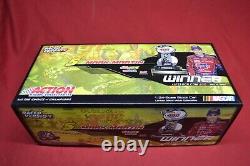MARK MARTIN 2009 ACTION #5 Carquest CHICAGO WIN WithPIN 7/11/09 NRFB ONLY 566