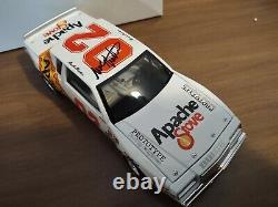 Mark Martin #02 autographed APACHE STOVE 1982 BUICK Action 1/24 DieCast
