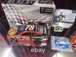 Martin Truex Jr 2017 Las Vegas Win Raced Version Bass Pro Shops 1/24 Action