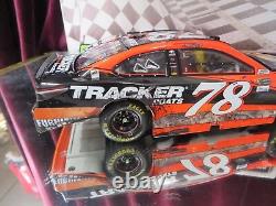 Martin Truex Jr 2017 Las Vegas Win Raced Version Bass Pro Shops 1/24 Action