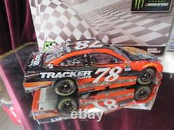 Martin Truex Jr 2017 Las Vegas Win Raced Version Bass Pro Shops 1/24 Action