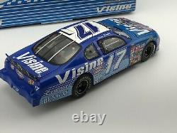 Matt Kenseth #17 Visine 2001 124 Team Caliber Owners Series AUTOGRAPHED SIGNED