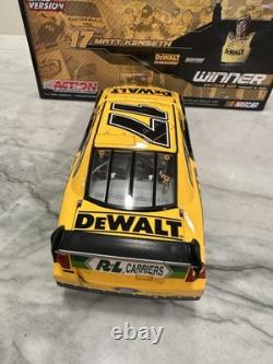 Matt Kenseth 2009 AUTOGRAPHED Daytona 500 Raced Win Nascar 1/24 Diecast DeWalt