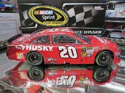 Matt Kenseth 2013 Kansas Winner Husky Raced Version 1/24 Scale Action Diecast