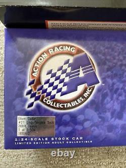 NASCAR 2000 FORD VT VIRGINIA TECH HOKIES 1/24 Elliott Sadler #21 WHITE Citgo