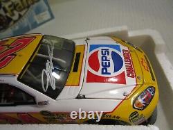 NASCAR Jeff Gordon 2009 Impala Pepsi Challenger Retro Autographed 124 Diecast