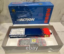 NEW RARE Jeff Gordon 124 2005 DuPont GTX Crew Cab and Show Trailer
