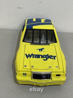 Nascar Dale Earnhardt Wrangler #15 1983 Ford Thunderbird 1/24 Action Die cast