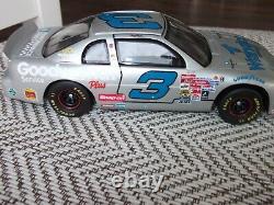 RARE 1995 Dale Earnhardt SILVER WRANGLER 1 OF 624 1/24 ACTION BROOKFIELD