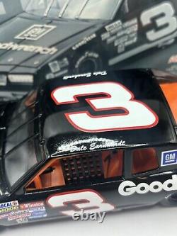RARE 1/24 RCCA 2001 Dale Earnhardt #3 GM Goodwrench 88 M/C C/W Bank (AERO)