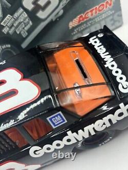 RARE 1/24 RCCA 2001 Dale Earnhardt #3 GM Goodwrench 88 M/C C/W Bank (AERO)