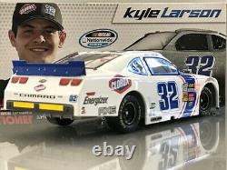 RARE AUTOGRAPHED 2013 ROOKIE KYLE LARSON #32 CLOROX CAMARO 1 of only 200 D#192