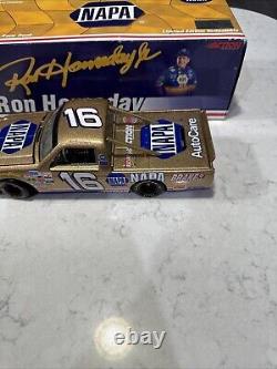 RARE! Vintage NASCAR #16 Ron Hornaday NAPA Gold 1997 Chevy Silverado Truck 124
