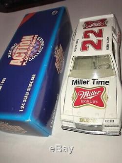 Rare 1983 Bobby Allison #22 Miller High Life 1/24 Buick Regal NASCAR Diecast MIB