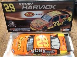 Rare 2008 Kevin Harvick #29 Reese's 1/24 scale NASCAR diecast, Action
