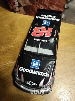Rare! Action Kevin Harvick #92 GM Goodwrench 2004 Chevy Race Truck 124