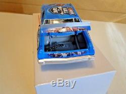 Rare Action Richard Petty Autographed Nascar Diecast #43 1/24 1 Of 750 Made