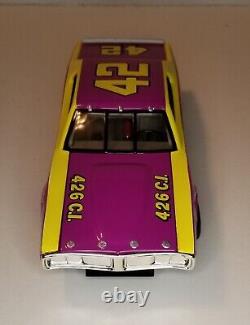 Rare Vintage NASCAR Action Marty Robbins #42 1974 Dodge Charger 124 Bank