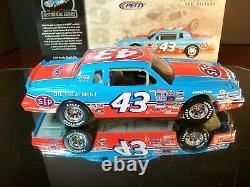 Richard Petty #43 STP 200th Win 1984 Pontiac Grand Prix Action 4,992 124