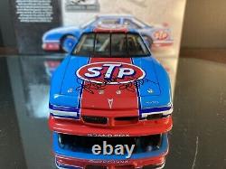 Richard Petty #43 STP Farewell Autographed 1992 Pontiac Grand Prix 124 Action