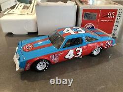 Richard Petty Action Racing Historical Series 1/24 Scale Diecast Car