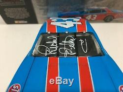 Richard Petty Autographed Nascar Diecast 1975 #43 Stp Winston Cup Champion 1/24
