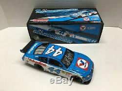 Richard Petty Autographed Nascar Diecast 2009 #44 Valvoline 1/24 Action Rare