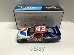 Richard Petty Autographed Nascar Diecast 2011 #43 Valvoline 1/24 Action Rare