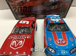 Richard Petty Autographed Nascar Diecast #43 Stp 1975 2005 Dodge Swap 2 Car Set