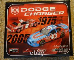 Richard Petty / Kasey Kahne #43 STP #9 Dodge Dealers Swap 2005 1975 Charger Set