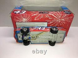 Richard Petty Nascar Diecast #43 Stp 200th Win 25th Anniversary 1/24 Grand Prix