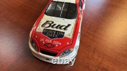 SIGNED 124 Dale Earnhadt Jr #8 Budweiser/BoD Daytona Win 2004 Monte Carlo